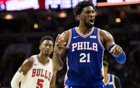 火博体育平台 -饮酒其五原文及翻译